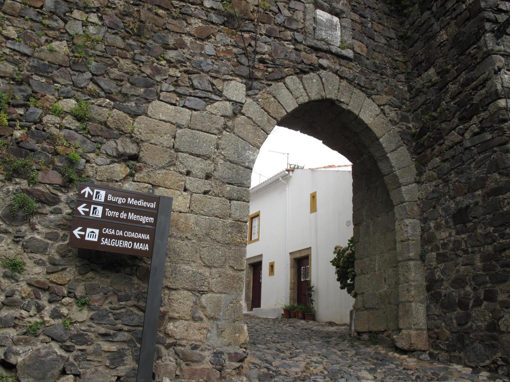 Casa Do Castelo - Coroa Appartement Castelo de Vide Buitenkant foto